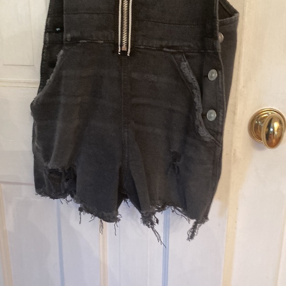 Overalls - Picture 2 of 6